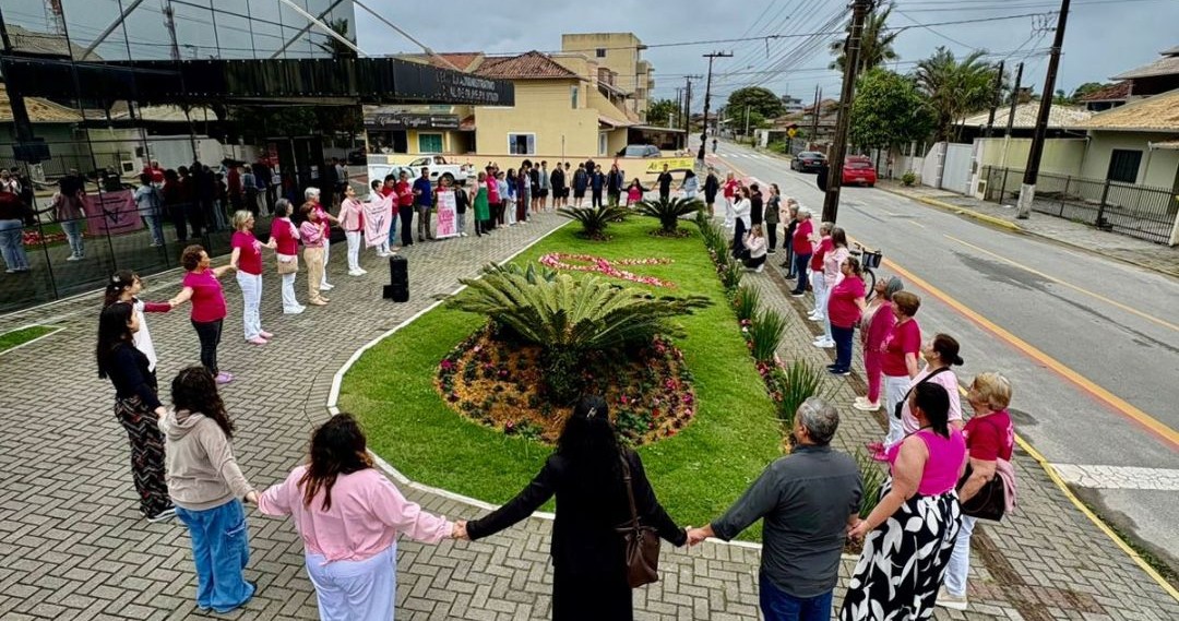 Abertura do Outubro Rosa com a Rede Feminina